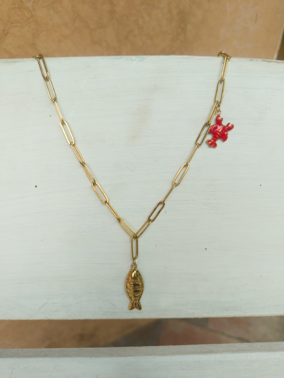 Collares